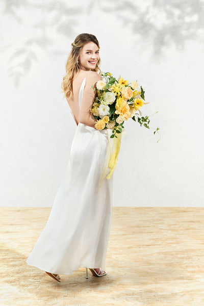 Medium Free-Form Bridal Bouquet in Lemonade Yellow