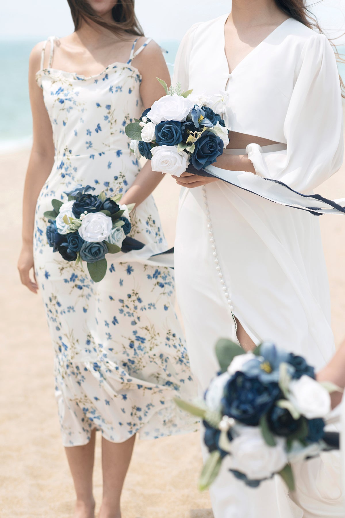 Maid of Honor & Bridesmaid Bouquets in Noble Navy Blue