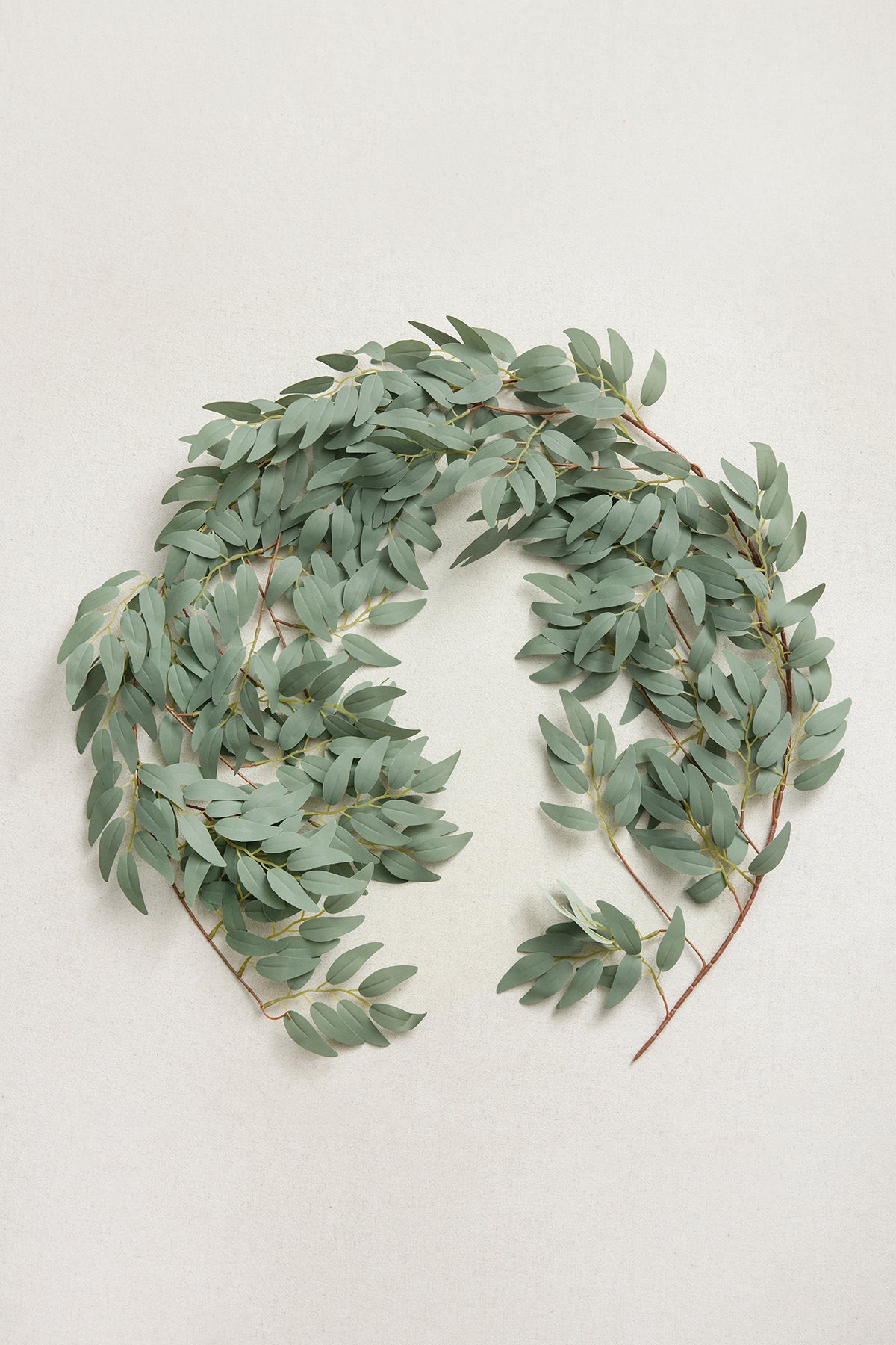 5.9ft Willow Leaf Greenery Garland