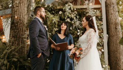 How to Plan a Wedding on a Budget of $10,000 or Less