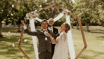 Melanie & Matthew’s Vintage Inspired Orchard Grove Wedding