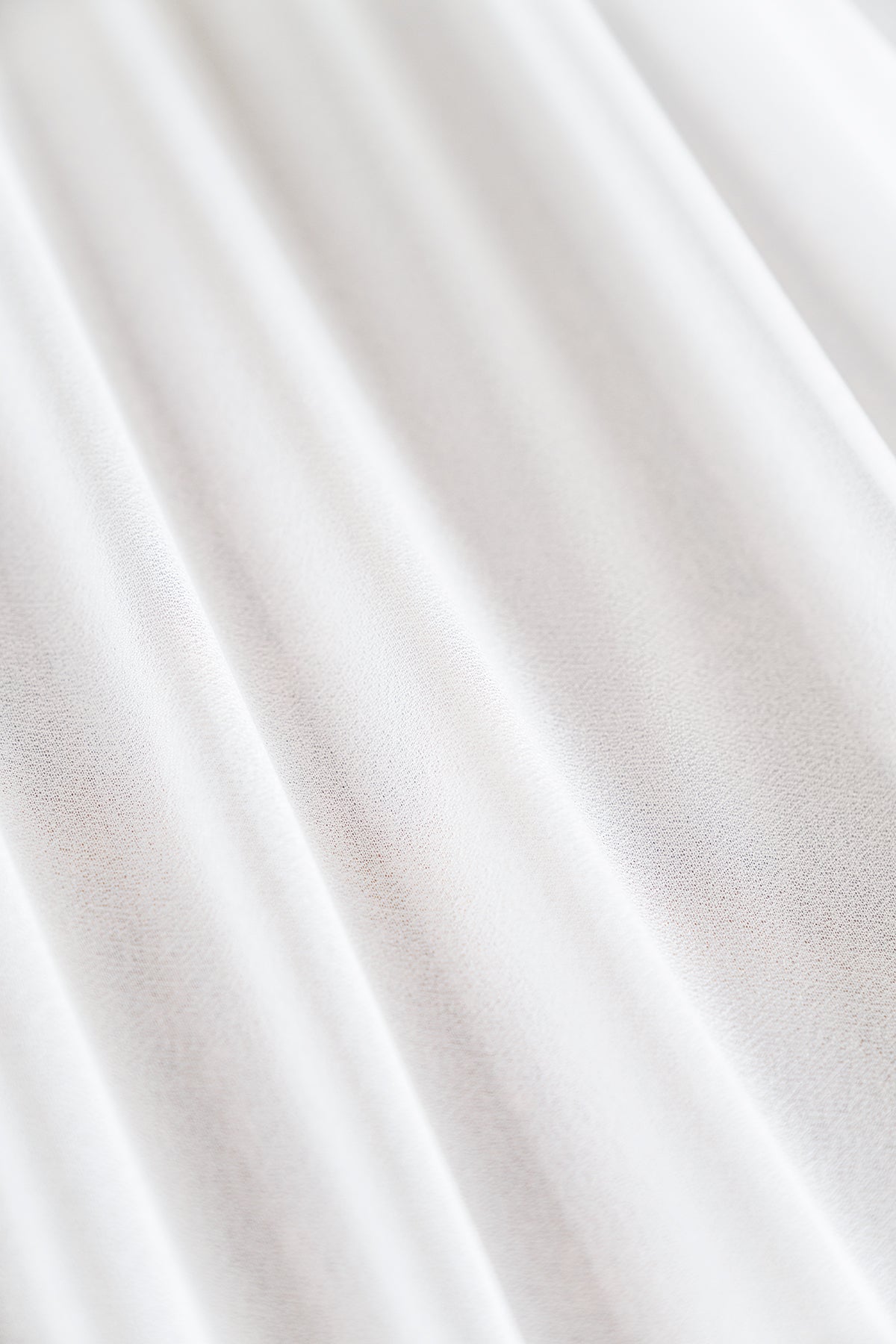 Table Linens in White & Green Colors