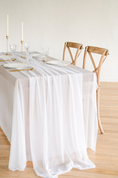 Table Linens in White & Green Colors