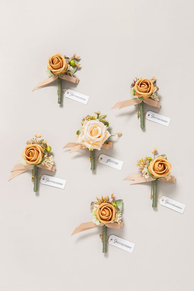 Boutonnieres in Sunny Peach & Apricot