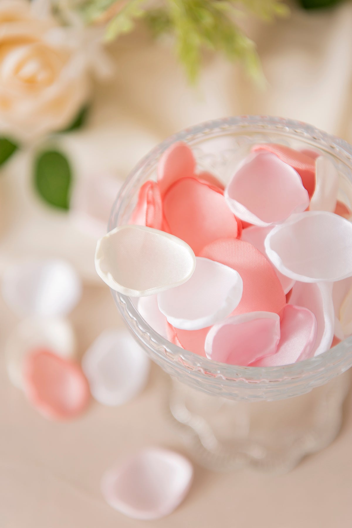 Silk Rose Petals in Dreamy Blush Pink（200pcs）