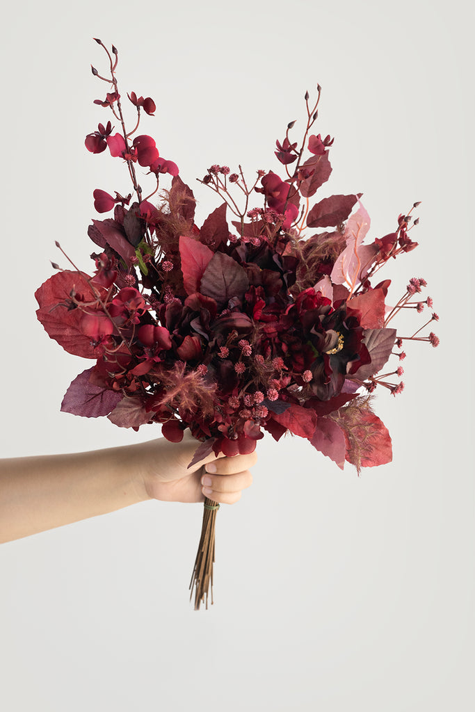 Embrace Vintage Noir with our Moody Burgundy & Black Wedding Color Col –  Ling's Moment
