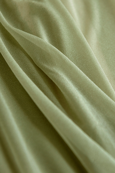 Table Linens in White & Green Colors