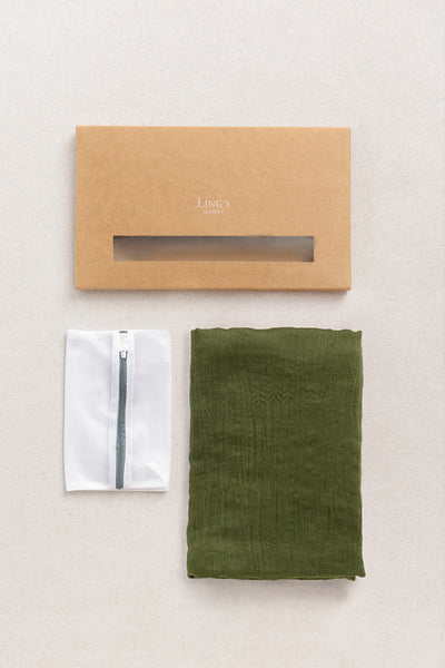 Table Linens in White & Green Colors