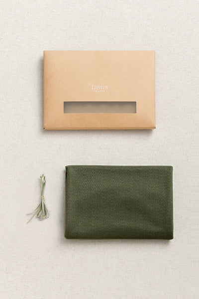 Table Linens in White & Green Colors