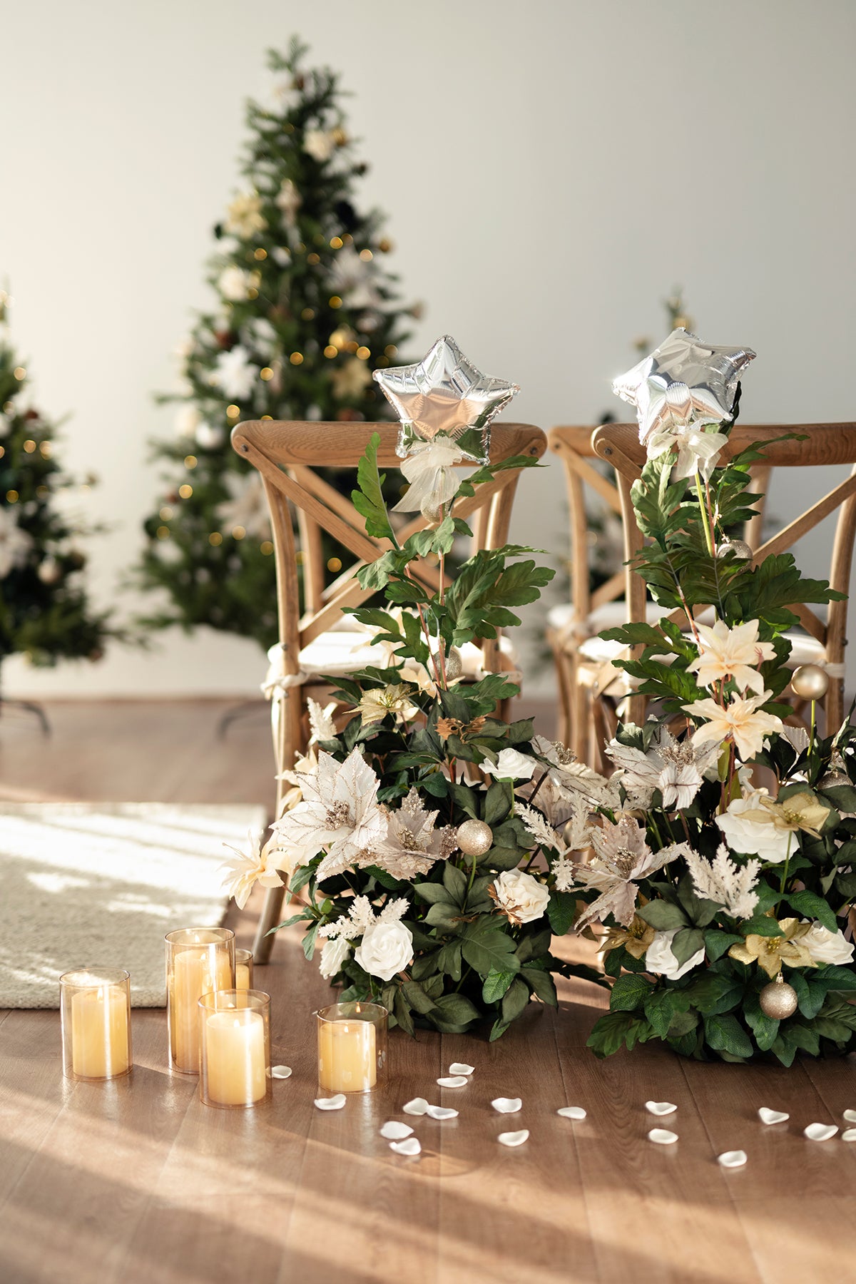 Oversized Free-Standing Ground Flower Arrangements in Champagne Christmas