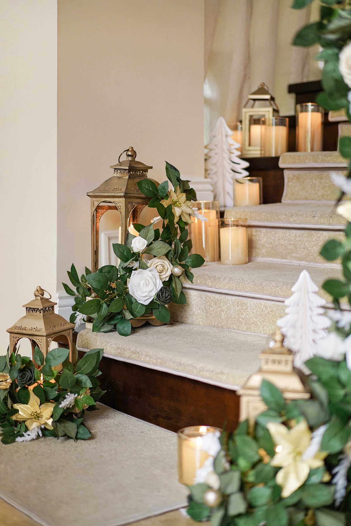 2ft Flower Garlands in Champagne Christmas