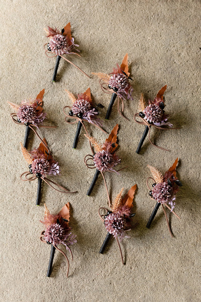 Boutonnieres for Guests in Twilight Purple & Harvest Orange