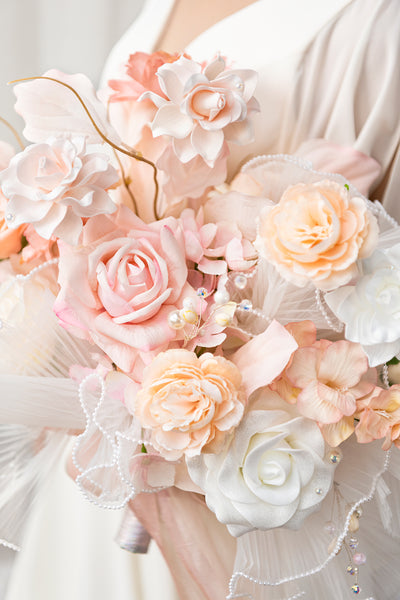 Medium Free-Form Bridal Bouquet in Glowing Blush & Pearl