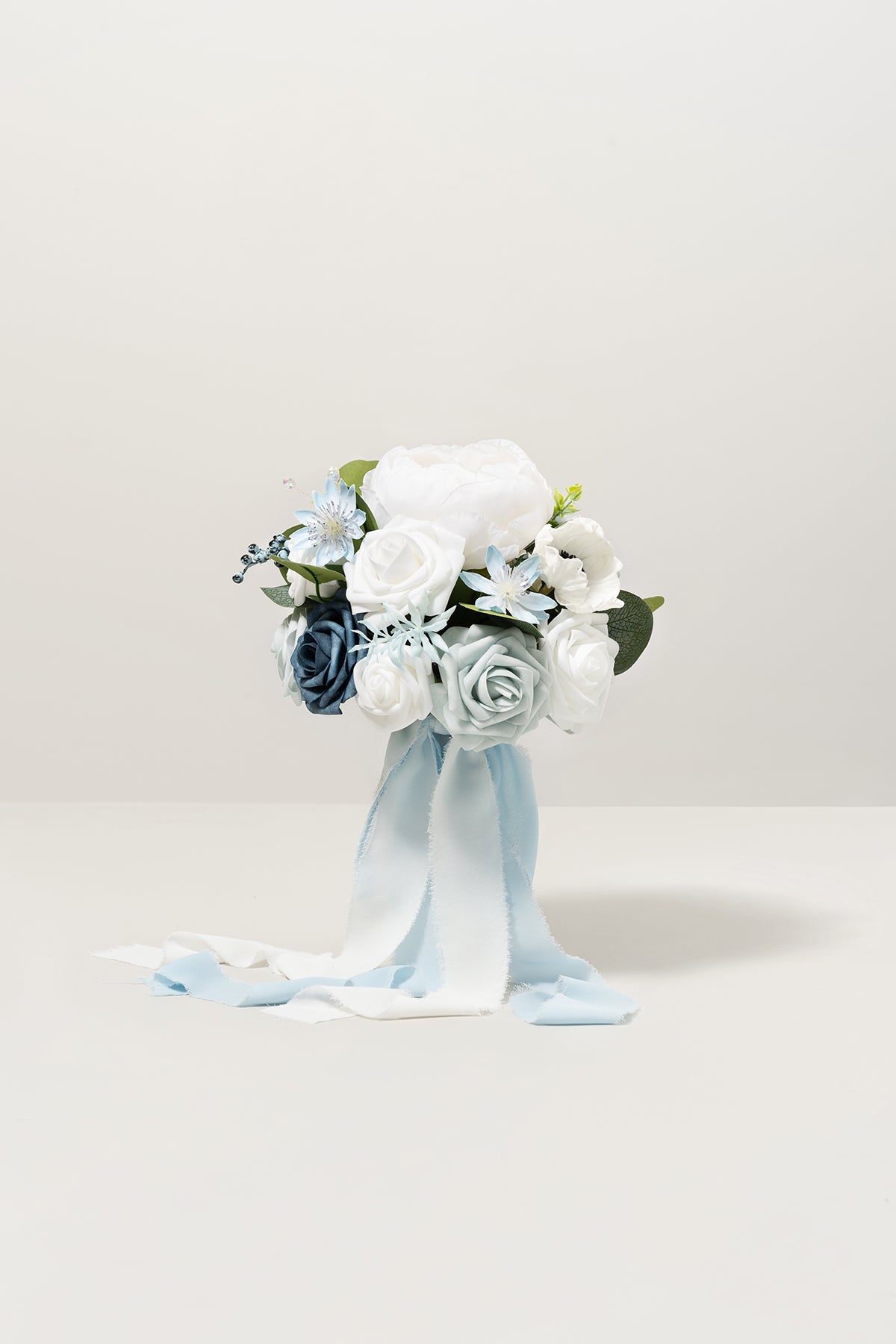 Maid of Honor & Bridesmaid Bouquets in Romantic Dusty Blue