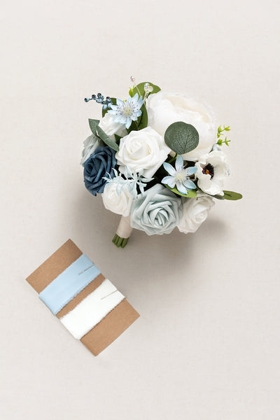 Maid of Honor & Bridesmaid Bouquets in Romantic Dusty Blue