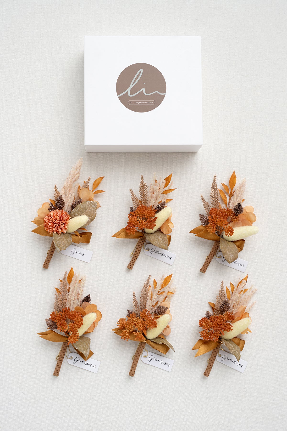 Additional Flower Decorations in Boutonniere (Set of 6)