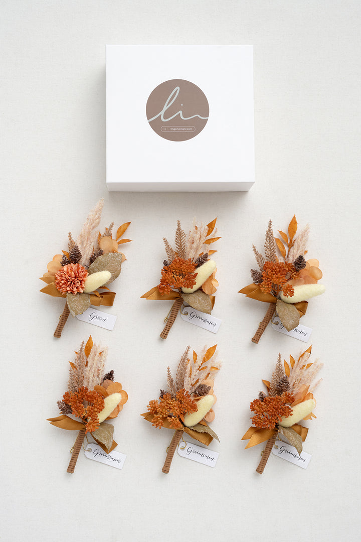 Additional Flower Decorations in Boutonniere (Set of 6)