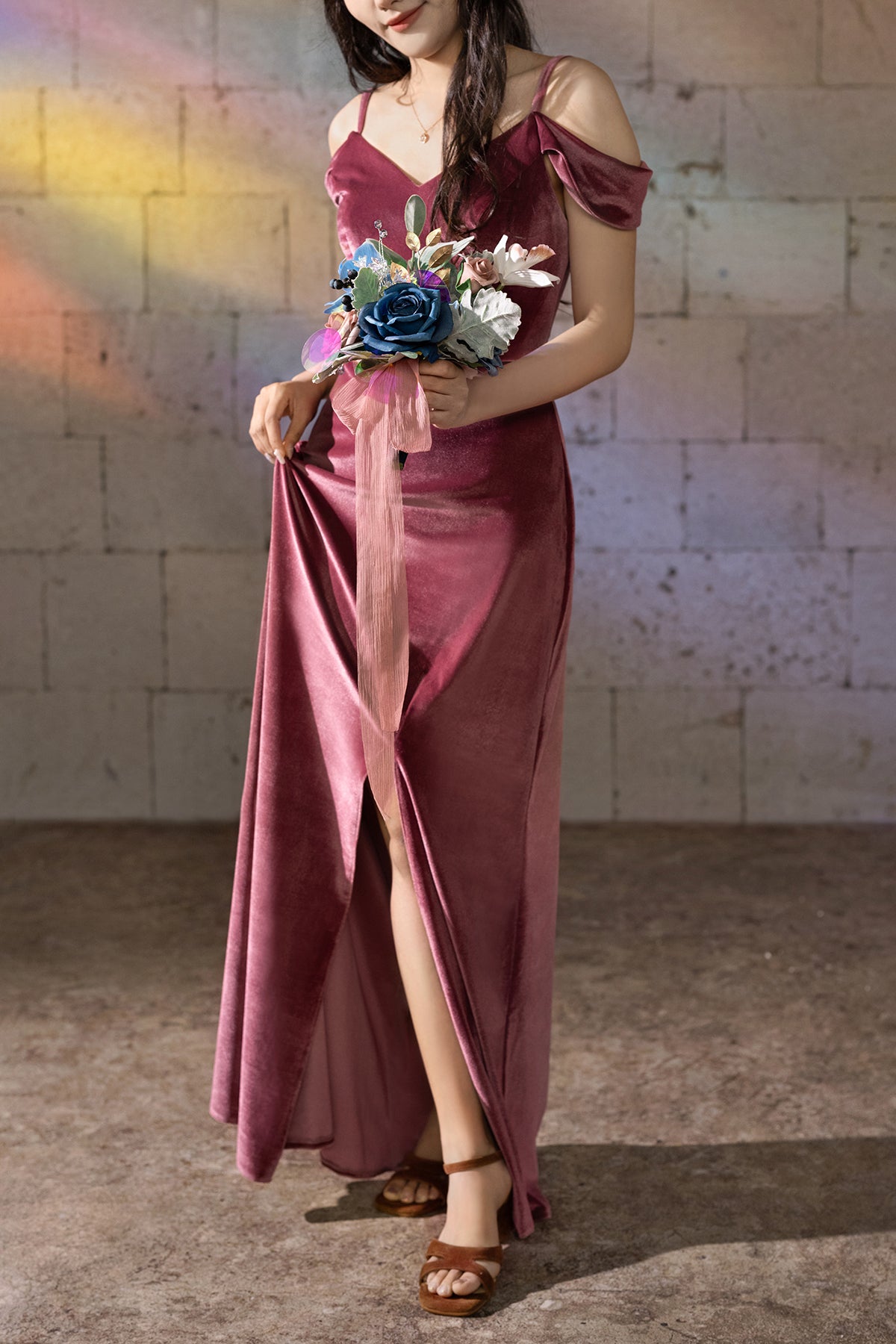Bridesmaid Posy in Dusty Rose & Navy | Clearance