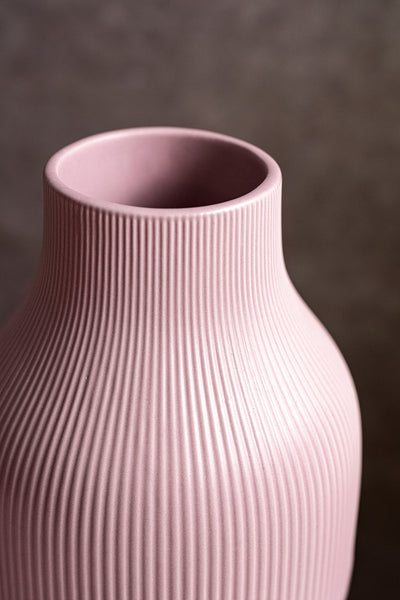 Fine Vertical Lines Creamic Vase in Dusty Rose