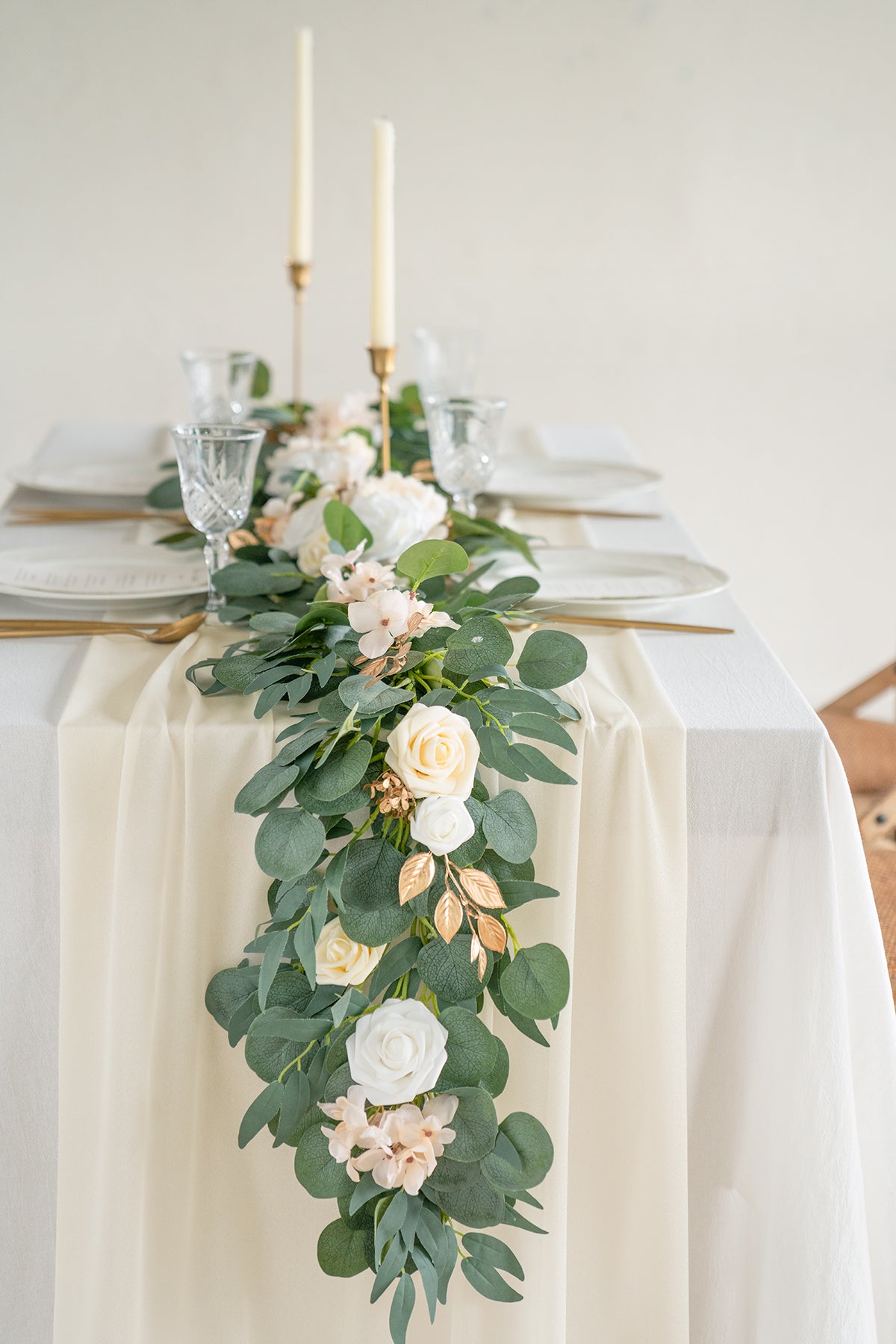 Table Linens in White & Beige