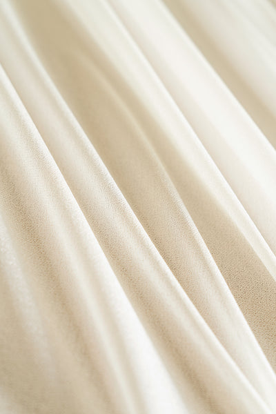 Romantic Sheer Table Runner 29“ w x 10ft/14ft