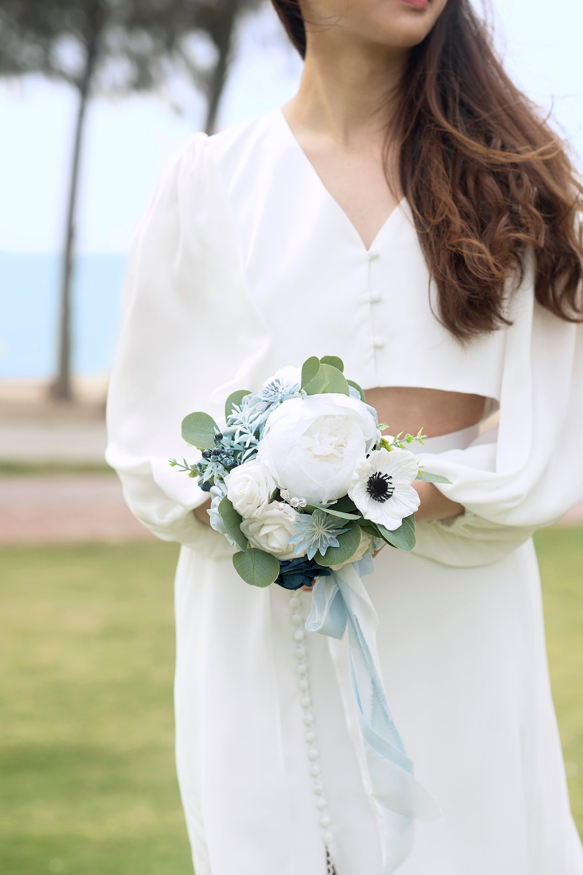 Maid of Honor & Bridesmaid Bouquets in Romantic Dusty Blue