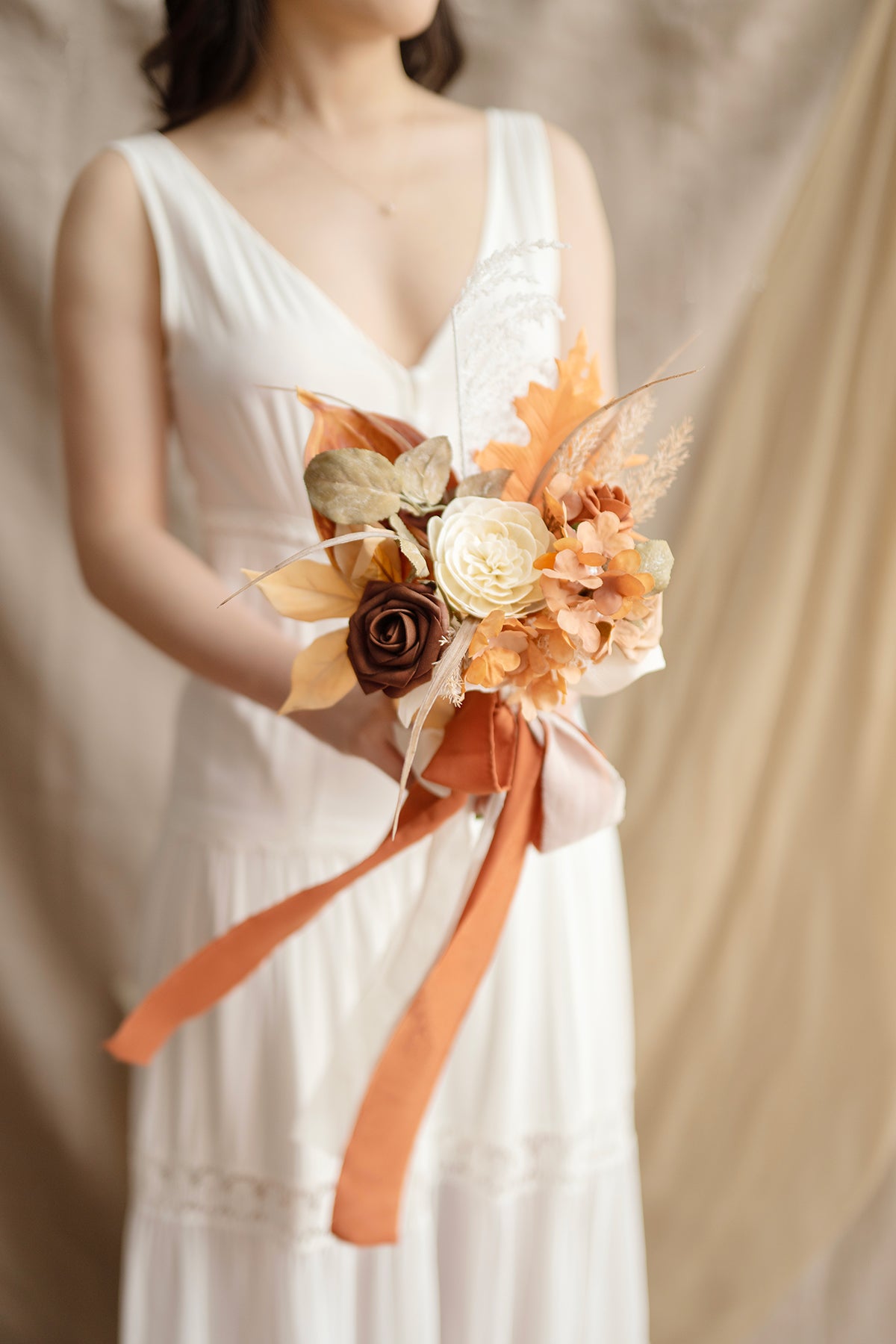 Bridesmaid Posy in Rust & Sepia