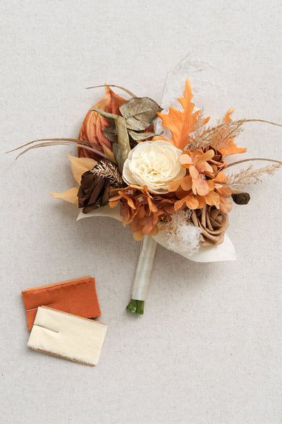 Bridesmaid Posy in Rust & Sepia