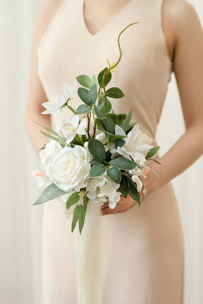 Free-Form Bridesmaid Bouquets in Natural White