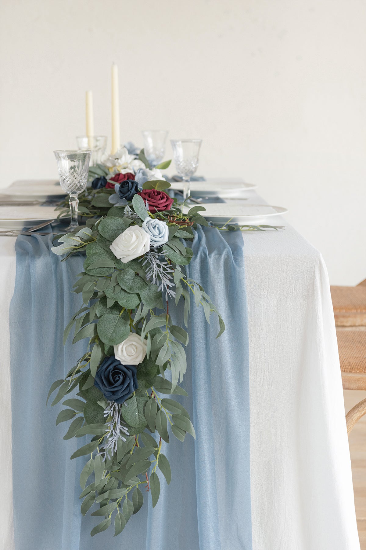 Romantic Sheer Table Runner 29“ w x 10ft/14ft