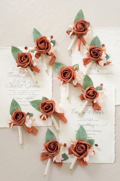 Boutonnieres for Guests in Burnt Orange