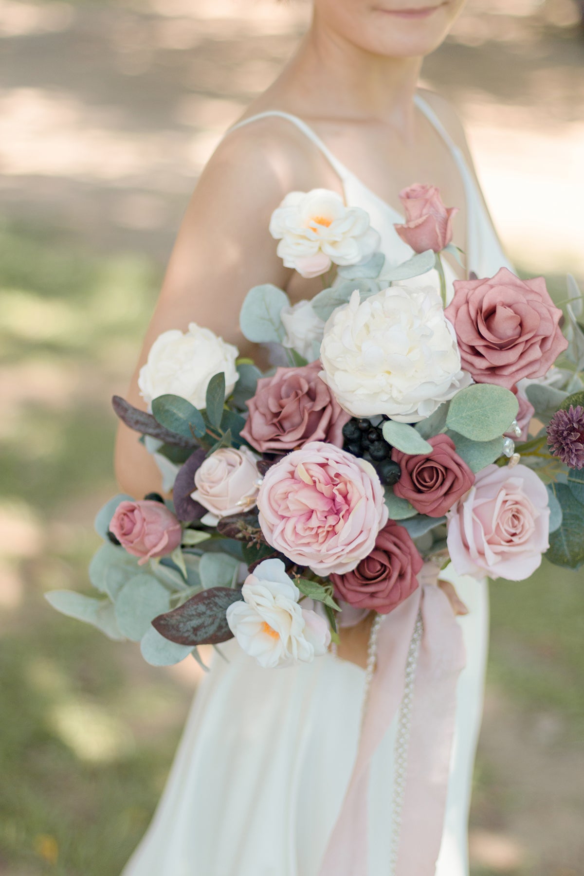 Medium Free-Form Bridal Bouquet in Dusty Rose & Mauve