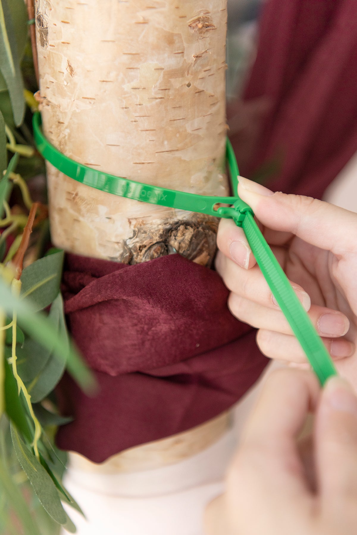 DIY Supporting Flower Boxes in Romantic Marsala