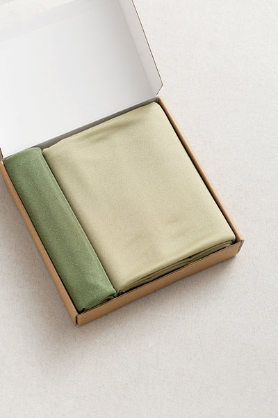 Table linens in White & Sage