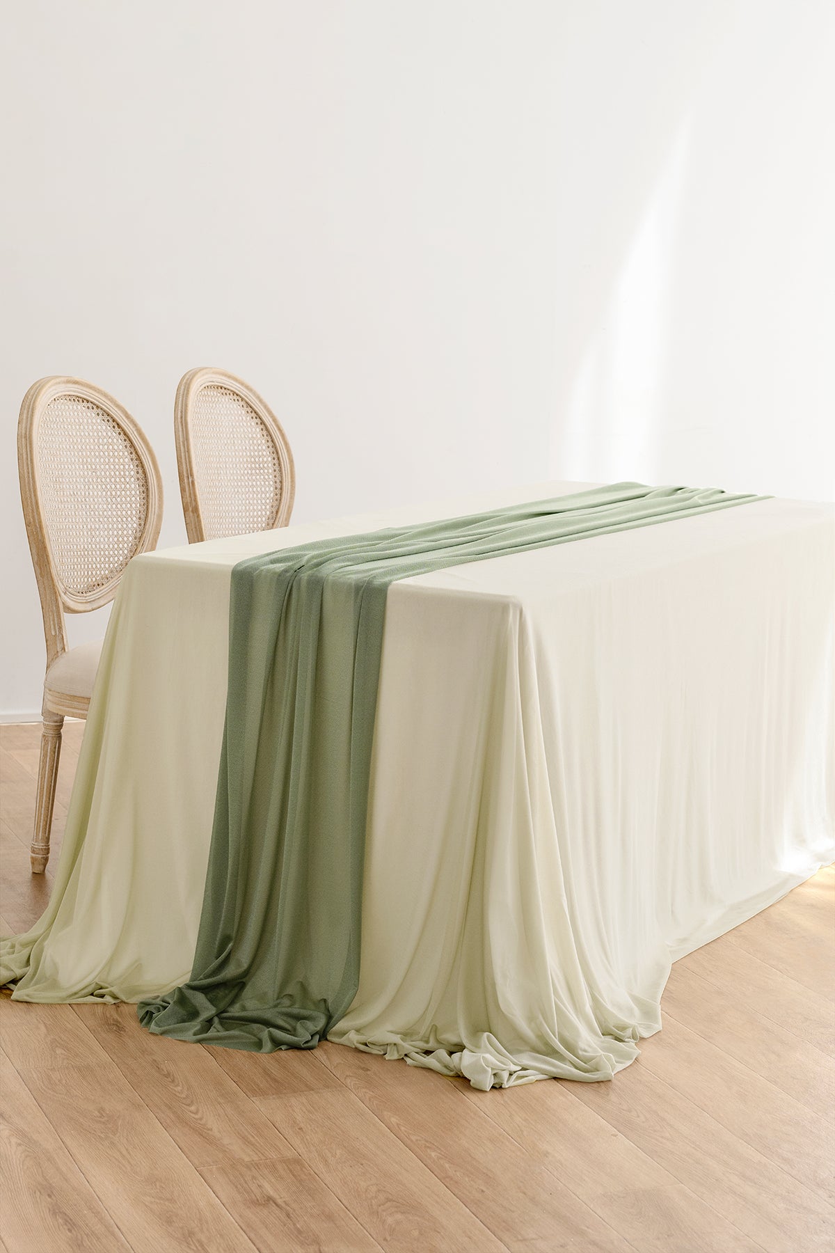 Table linens in White & Sage