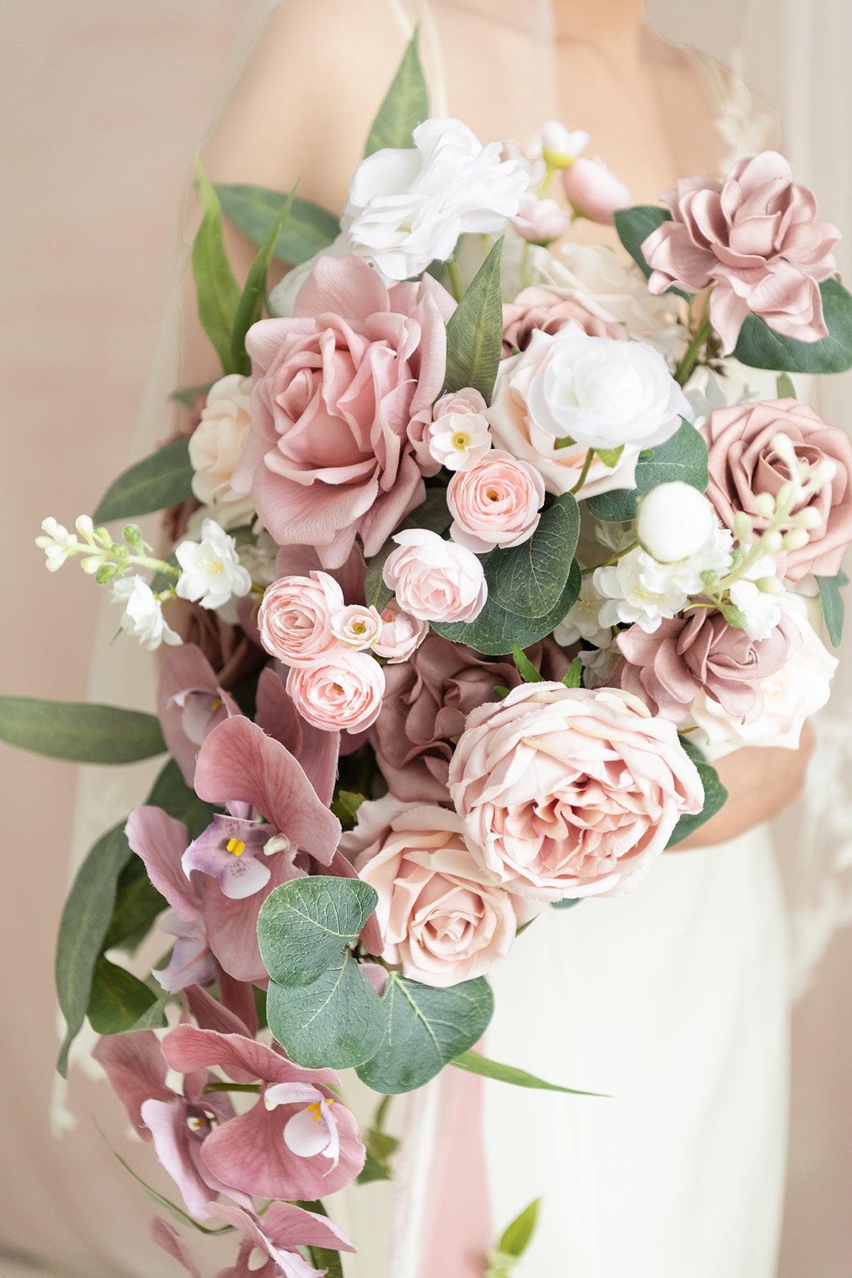 Medium Cascade Bridal Bouquet in Dusty Rose & Cream