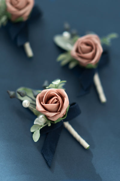 Boutonnieres for Guests in Dusty Rose & Navy