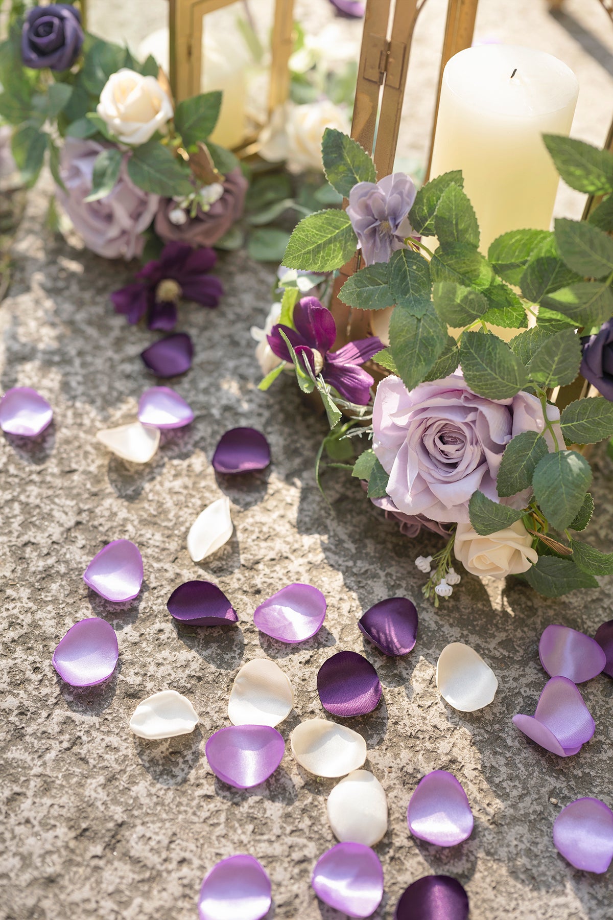 Silk Rose Petals in Lilac & Gold