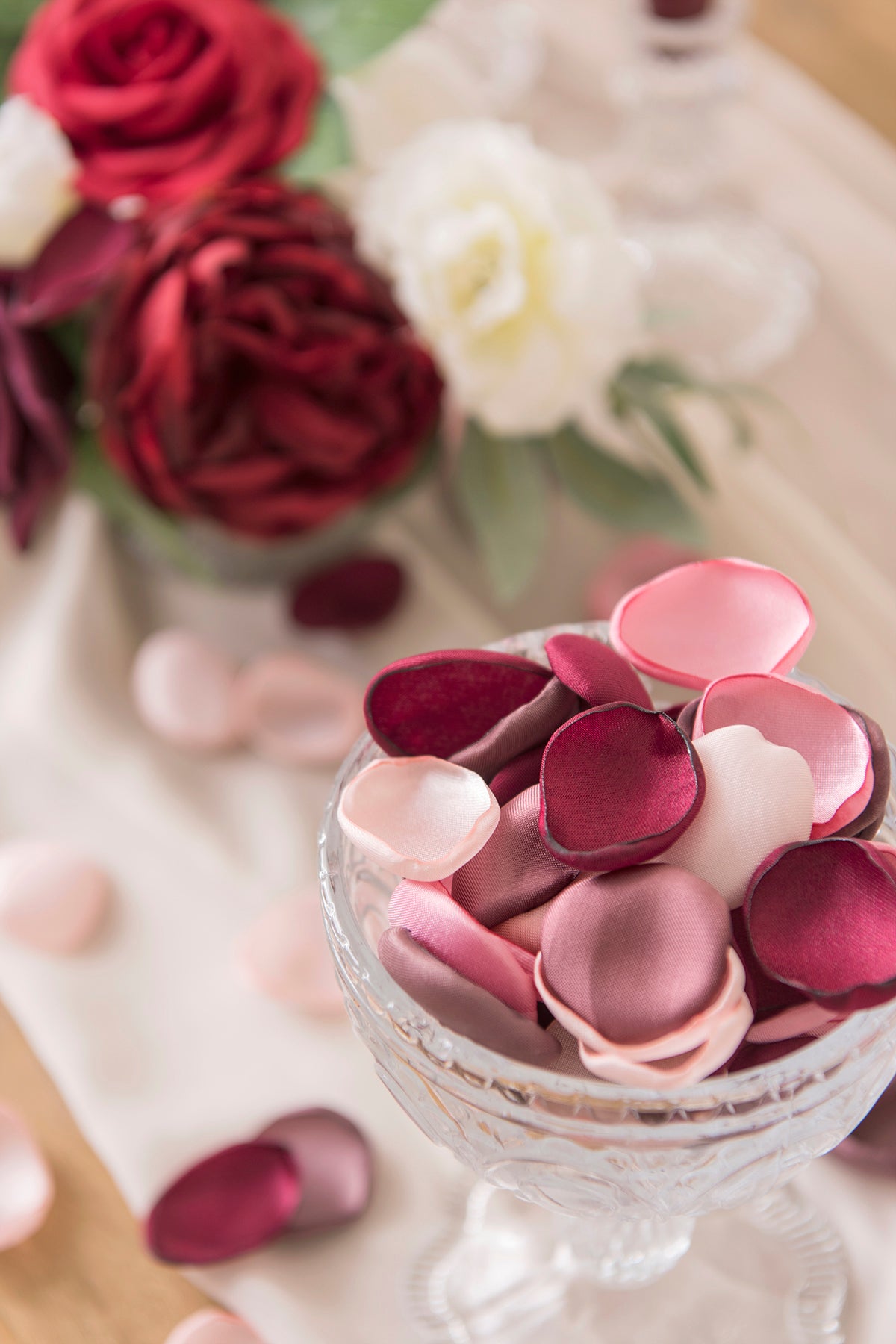 Silk Rose Petals in Blush & Pink