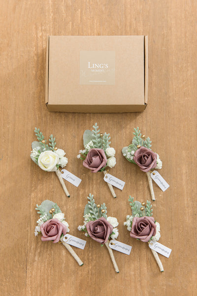 Boutonnieres in Dusty Rose & Cream